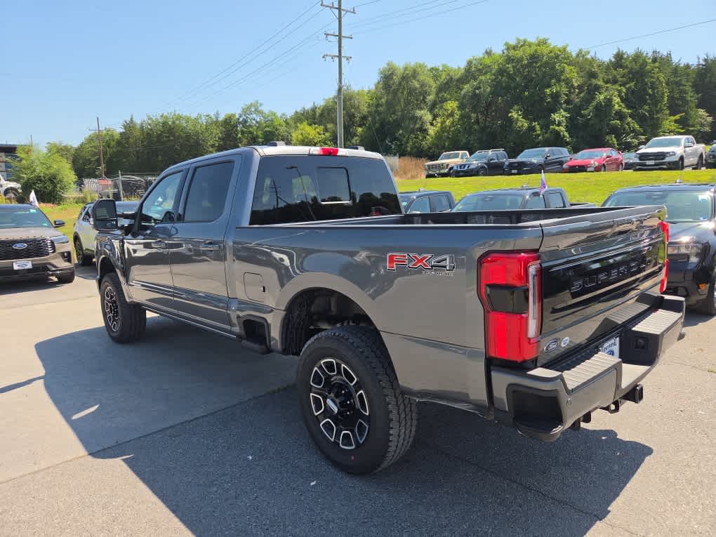 2026 Ford Super Duty F-350 SRW Platinum