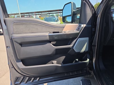 2026 Ford Super Duty F-350 SRW Platinum