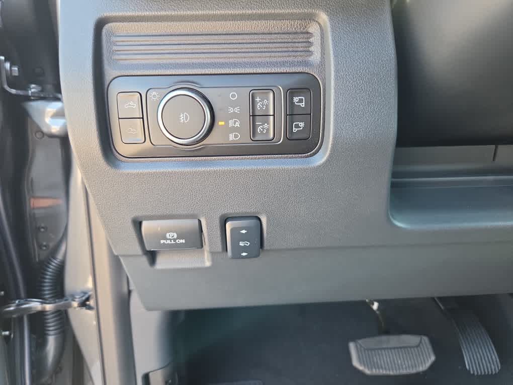 2026 Ford Super Duty F-350 SRW Platinum