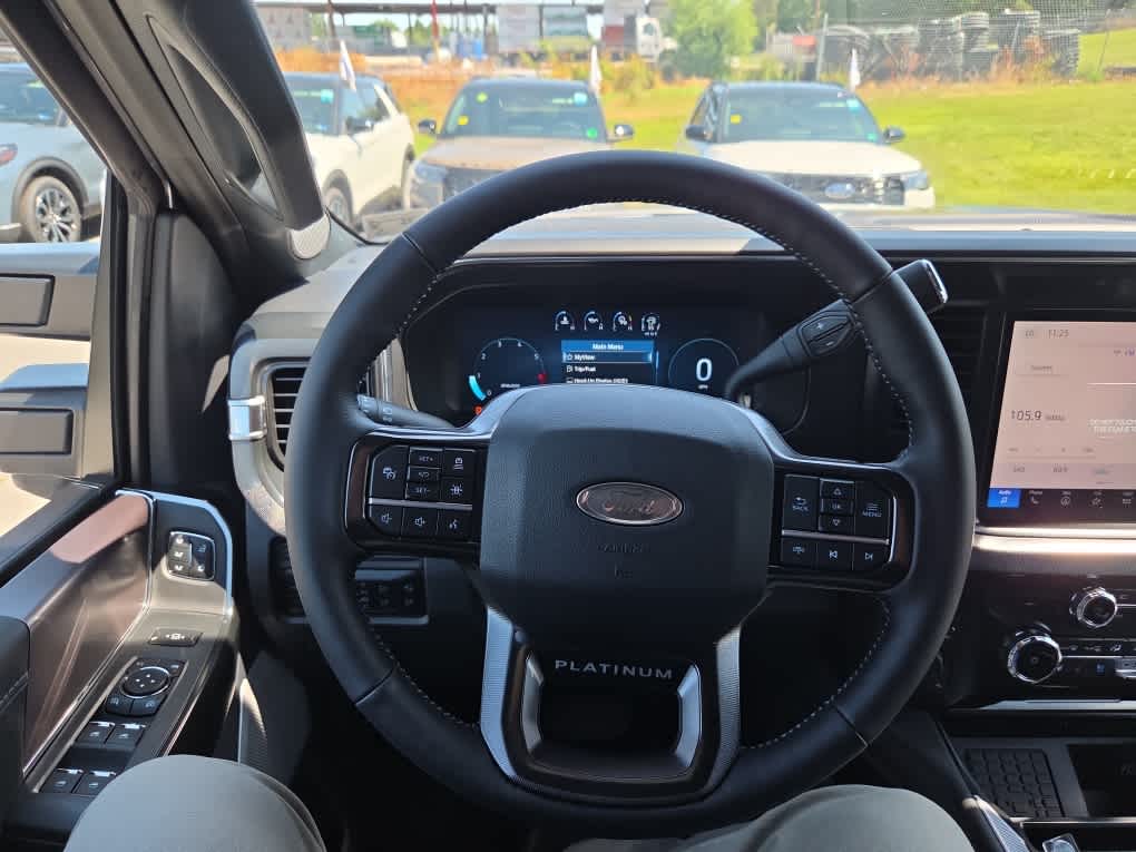 2026 Ford Super Duty F-350 SRW Platinum