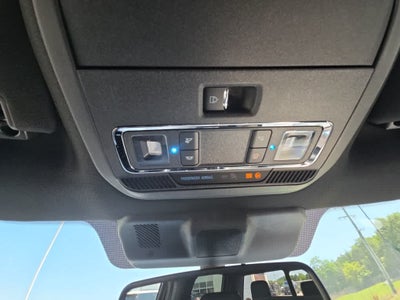 2026 Ford Super Duty F-350 SRW Platinum