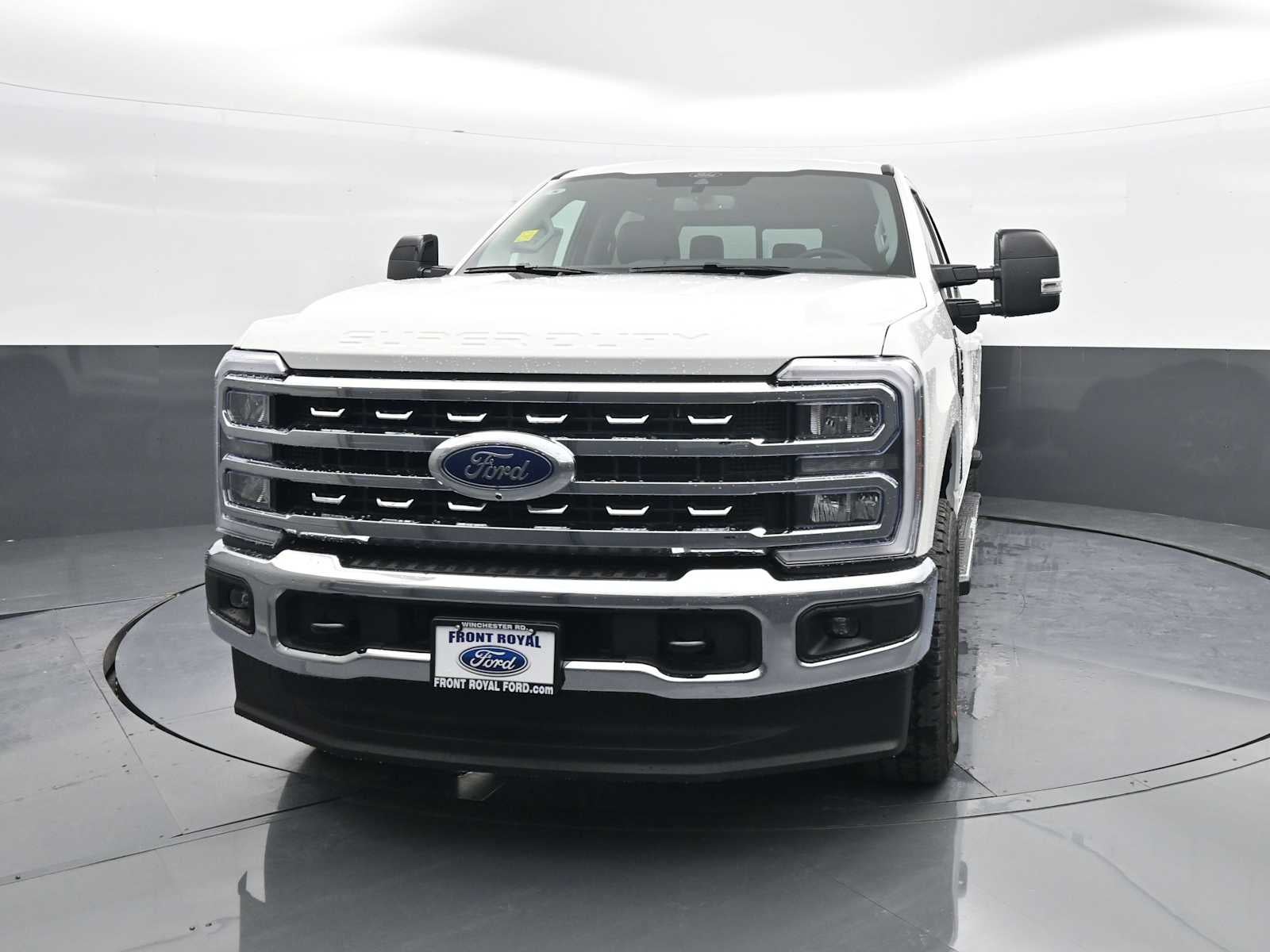 2026 Ford Super Duty F-350 SRW LARIAT