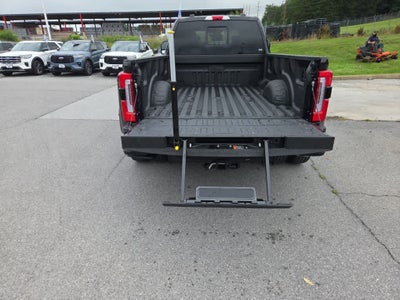 2026 Ford Super Duty F-350 DRW Platinum