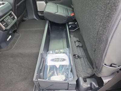 2026 Ford Super Duty F-350 DRW Platinum