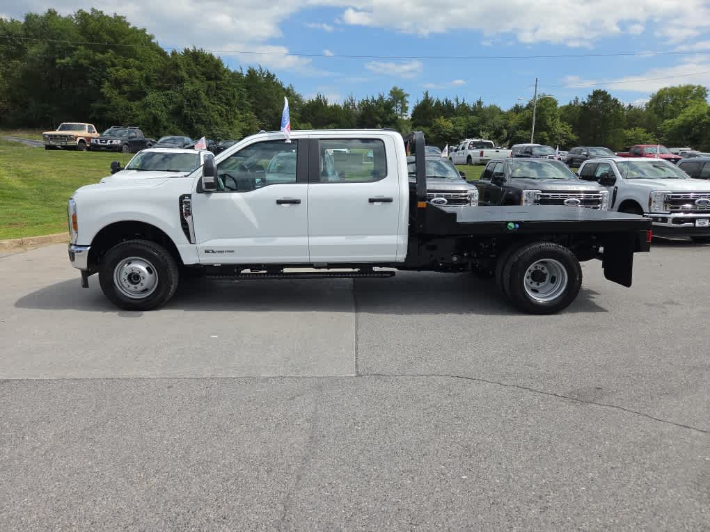 2026 Ford Super Duty F-350 DRW XL