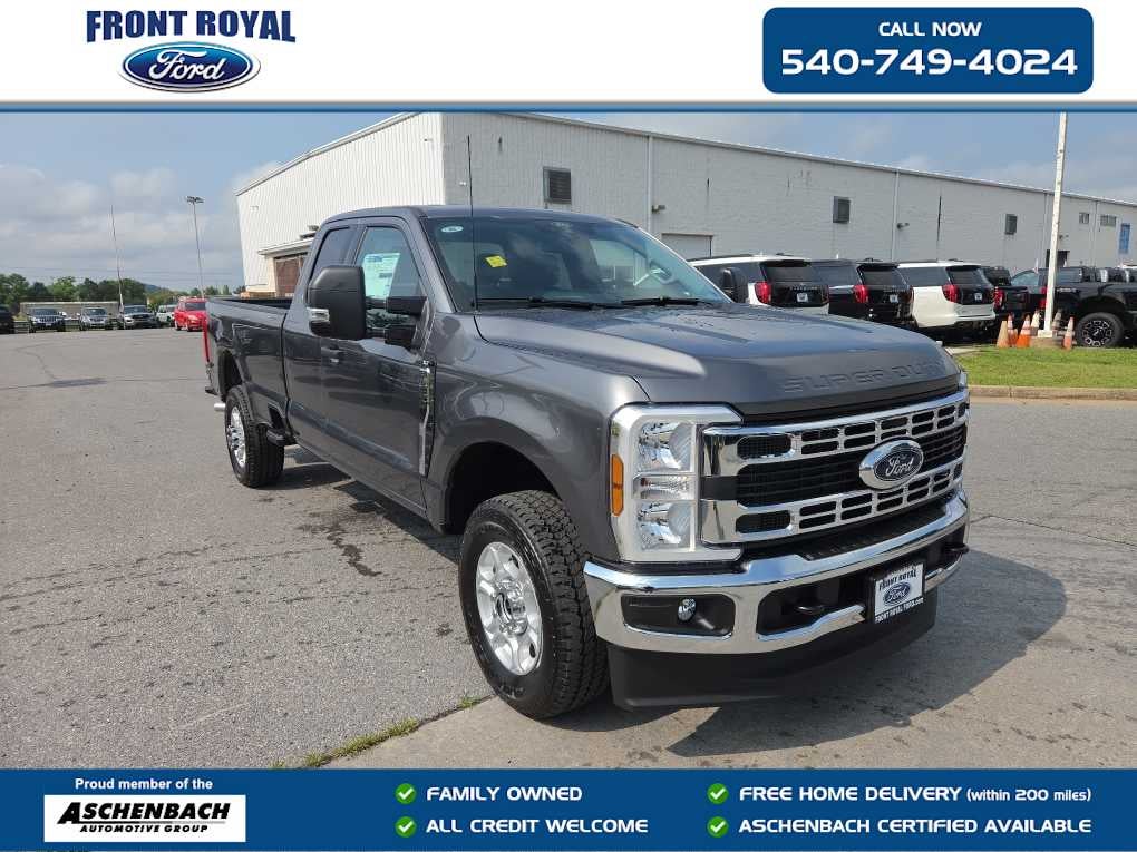 2026 Ford Super Duty F-350 SRW XLT