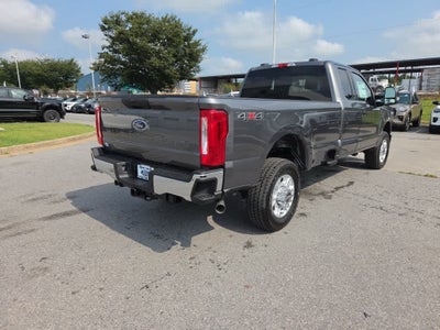 2026 Ford Super Duty F-350 SRW XLT