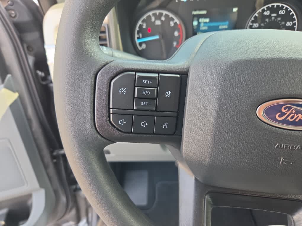2026 Ford Super Duty F-350 SRW XLT
