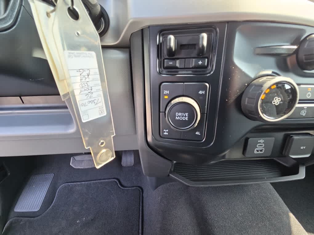 2026 Ford Super Duty F-350 SRW XLT