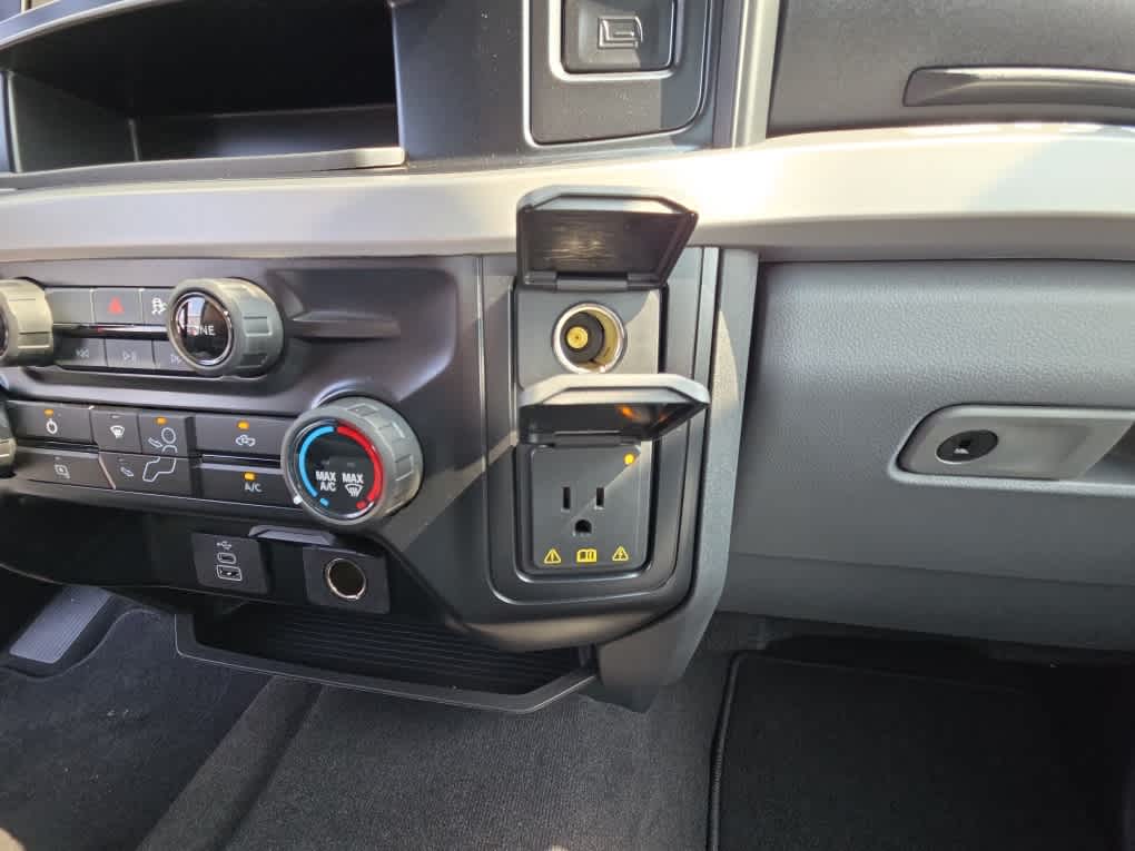 2026 Ford Super Duty F-350 SRW XLT