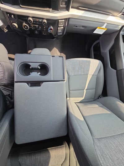 2026 Ford Super Duty F-350 SRW XLT