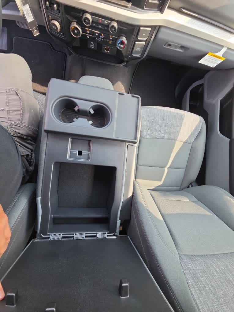 2026 Ford Super Duty F-350 SRW XLT