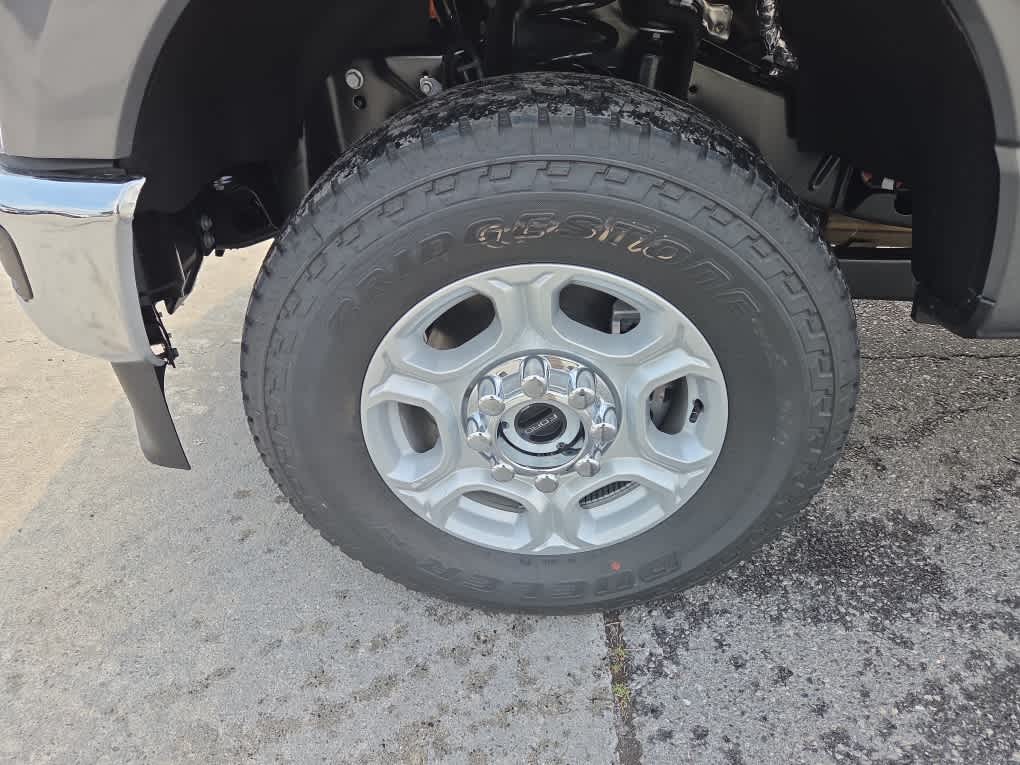 2026 Ford Super Duty F-350 SRW XLT