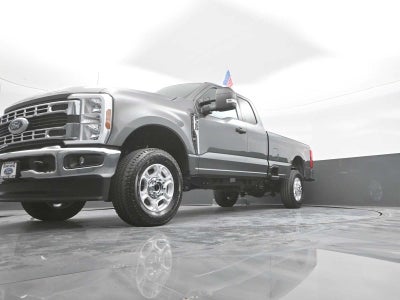 2026 Ford Super Duty F-350 SRW XLT