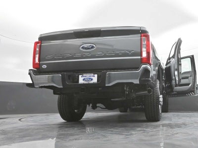 2026 Ford Super Duty F-350 SRW XLT