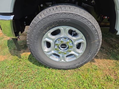2026 Ford Super Duty F-350 SRW XLT
