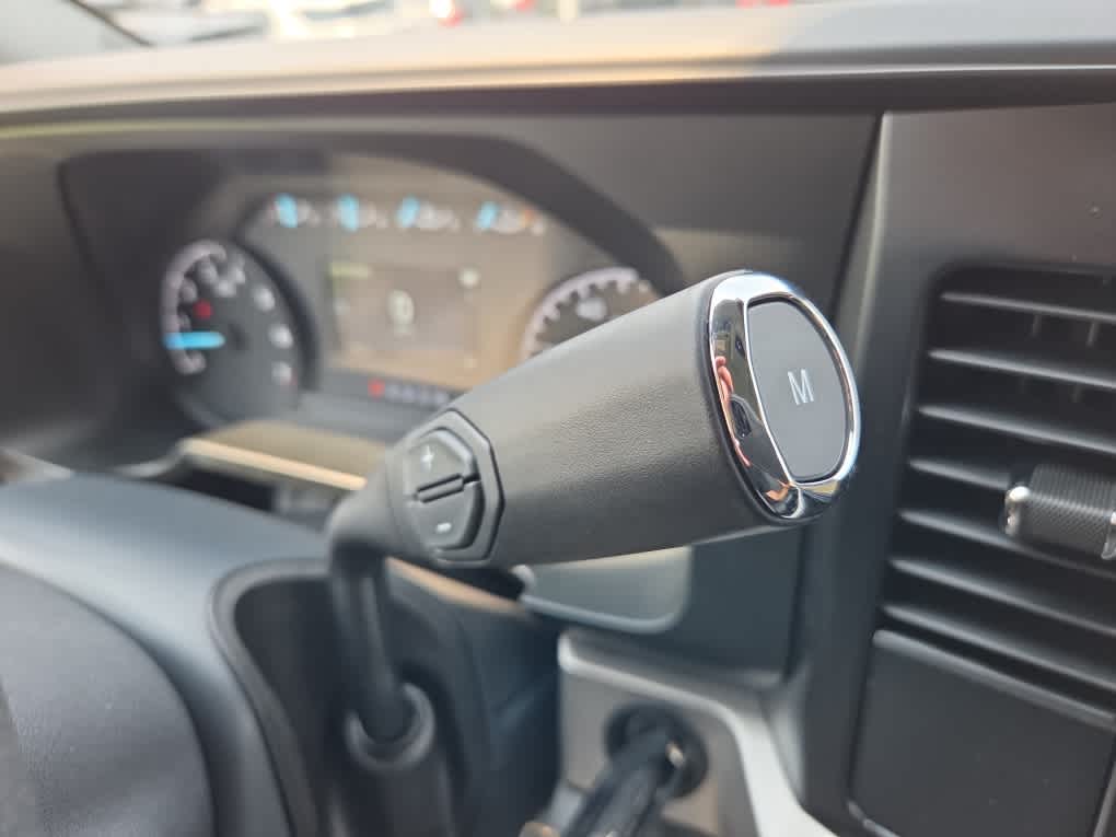 2026 Ford Super Duty F-350 SRW XLT