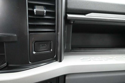 2026 Ford Super Duty F-350 SRW XLT
