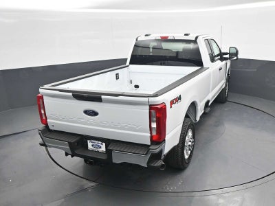 2026 Ford Super Duty F-350 SRW XLT