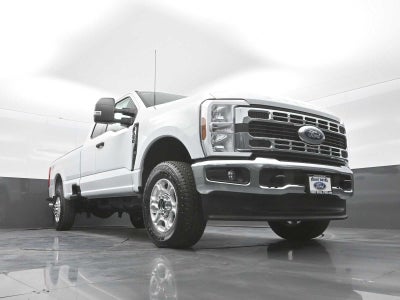 2026 Ford Super Duty F-350 SRW XLT