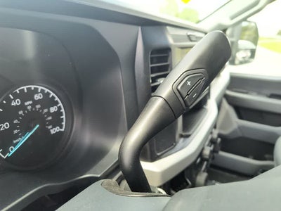 2025 Ford Super Duty F-350 SRW XL