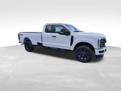 2025 Ford Super Duty F-350 SRW XL