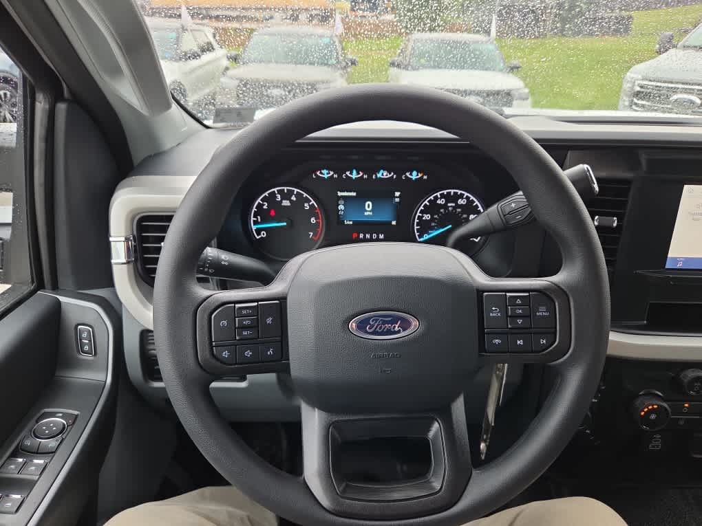 2026 Ford Super Duty F-350 SRW XLT