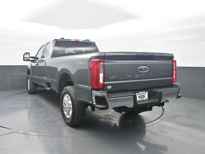 2026 Ford Super Duty F-350 SRW XLT