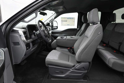 2026 Ford Super Duty F-350 SRW XLT
