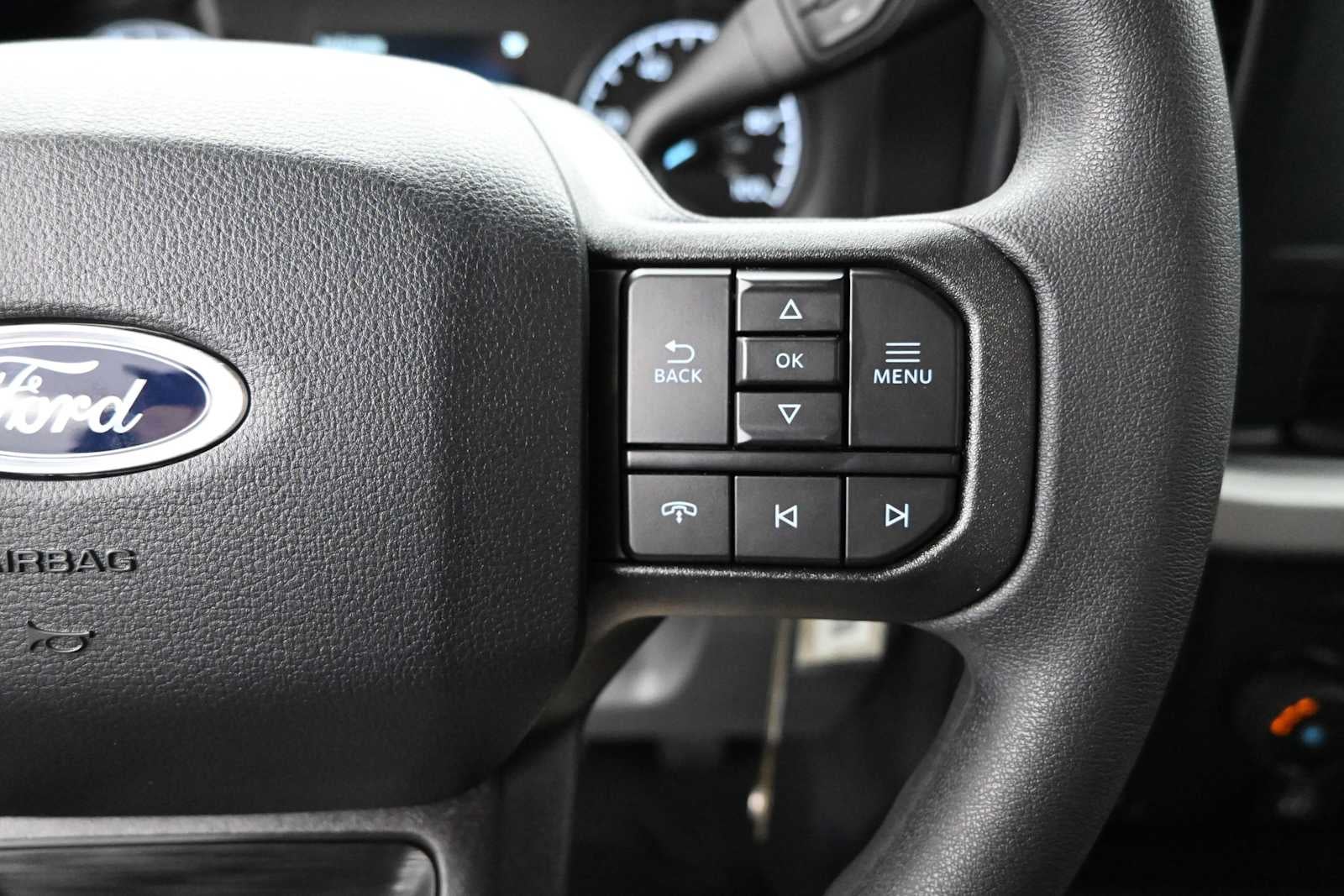 2026 Ford Super Duty F-350 SRW XLT
