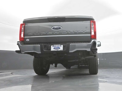 2026 Ford Super Duty F-350 SRW XLT