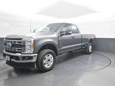 2026 Ford Super Duty F-350 SRW XLT