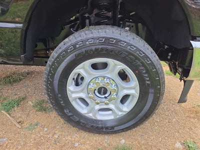 2026 Ford Super Duty F-350 SRW XLT