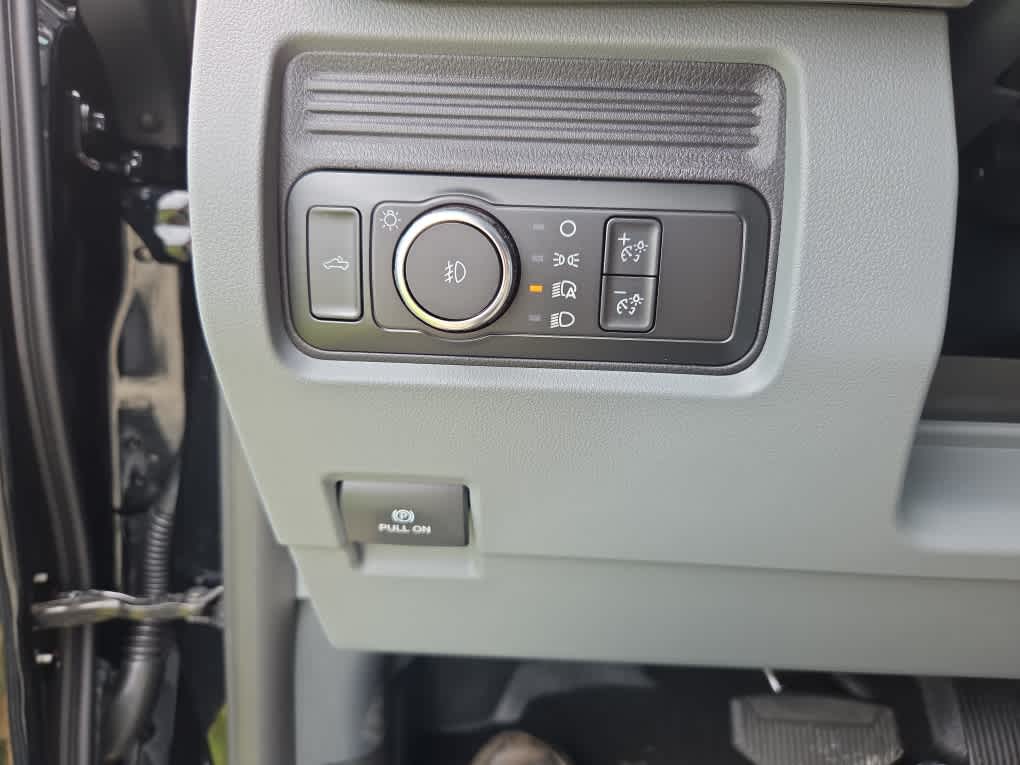 2026 Ford Super Duty F-350 SRW XLT