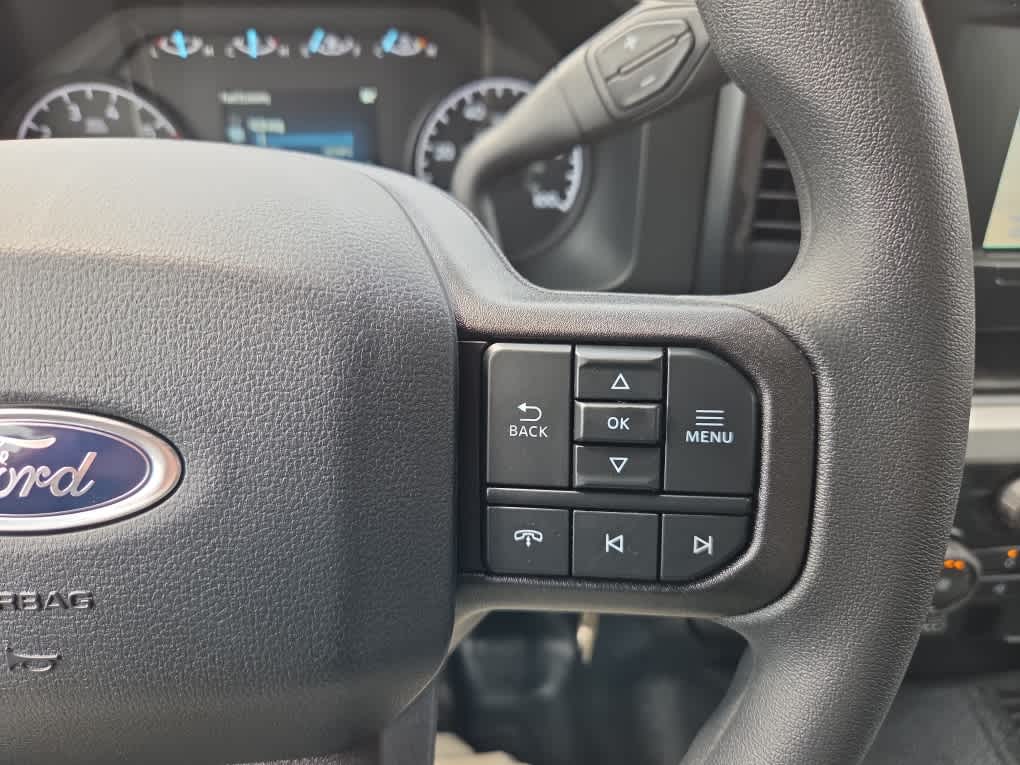 2026 Ford Super Duty F-350 SRW XLT