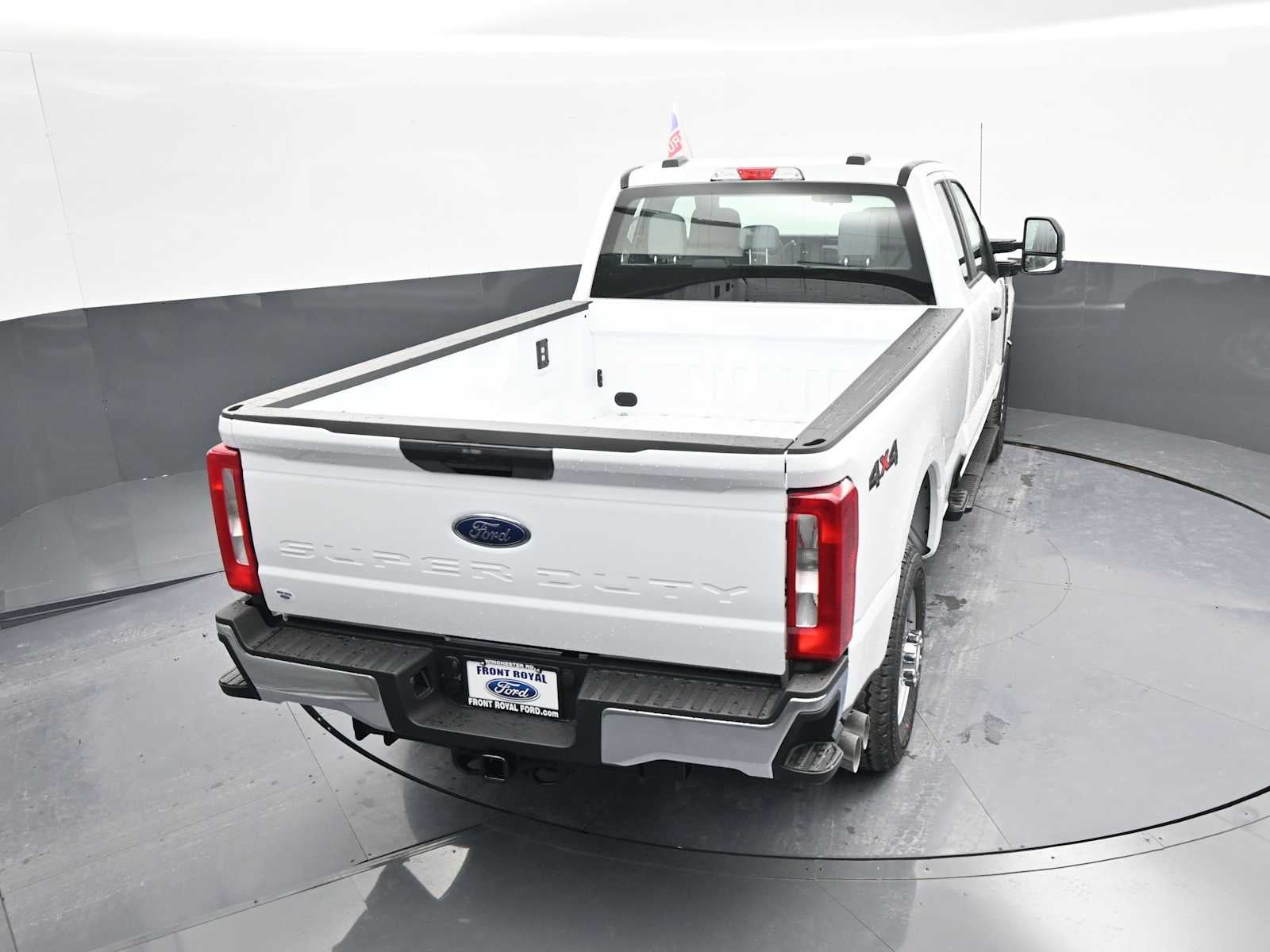 2026 Ford Super Duty F-350 SRW XL