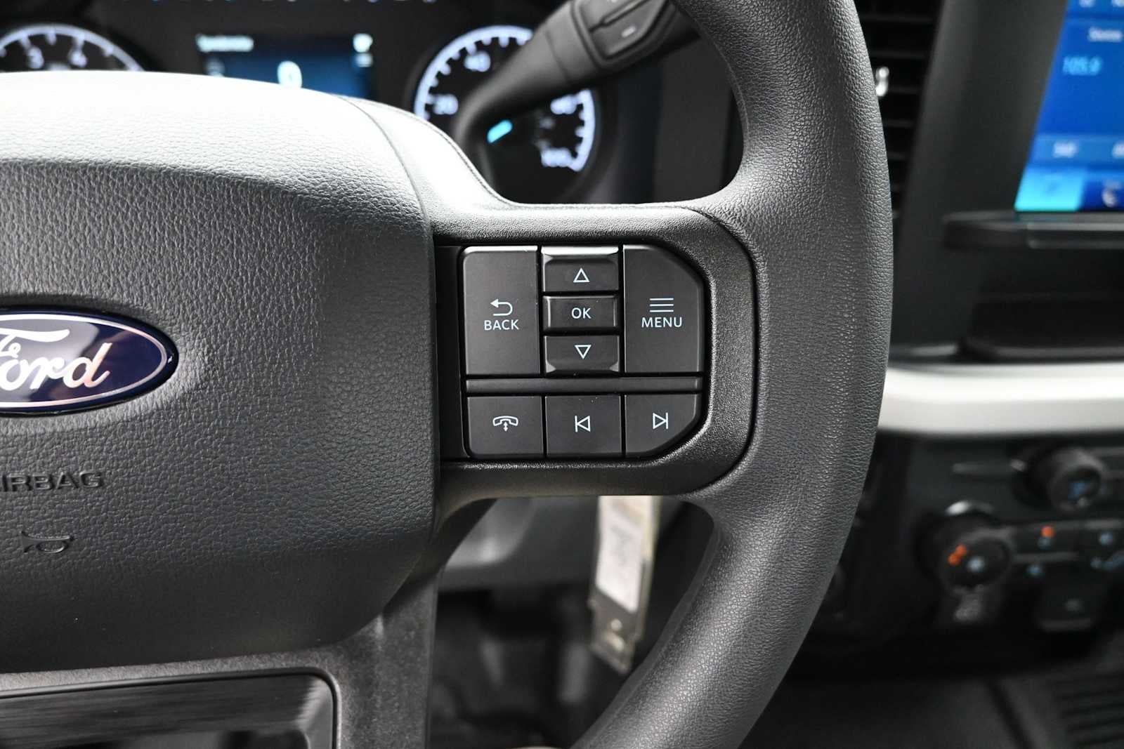 2027 Ford Super Duty F-250 SRW Base