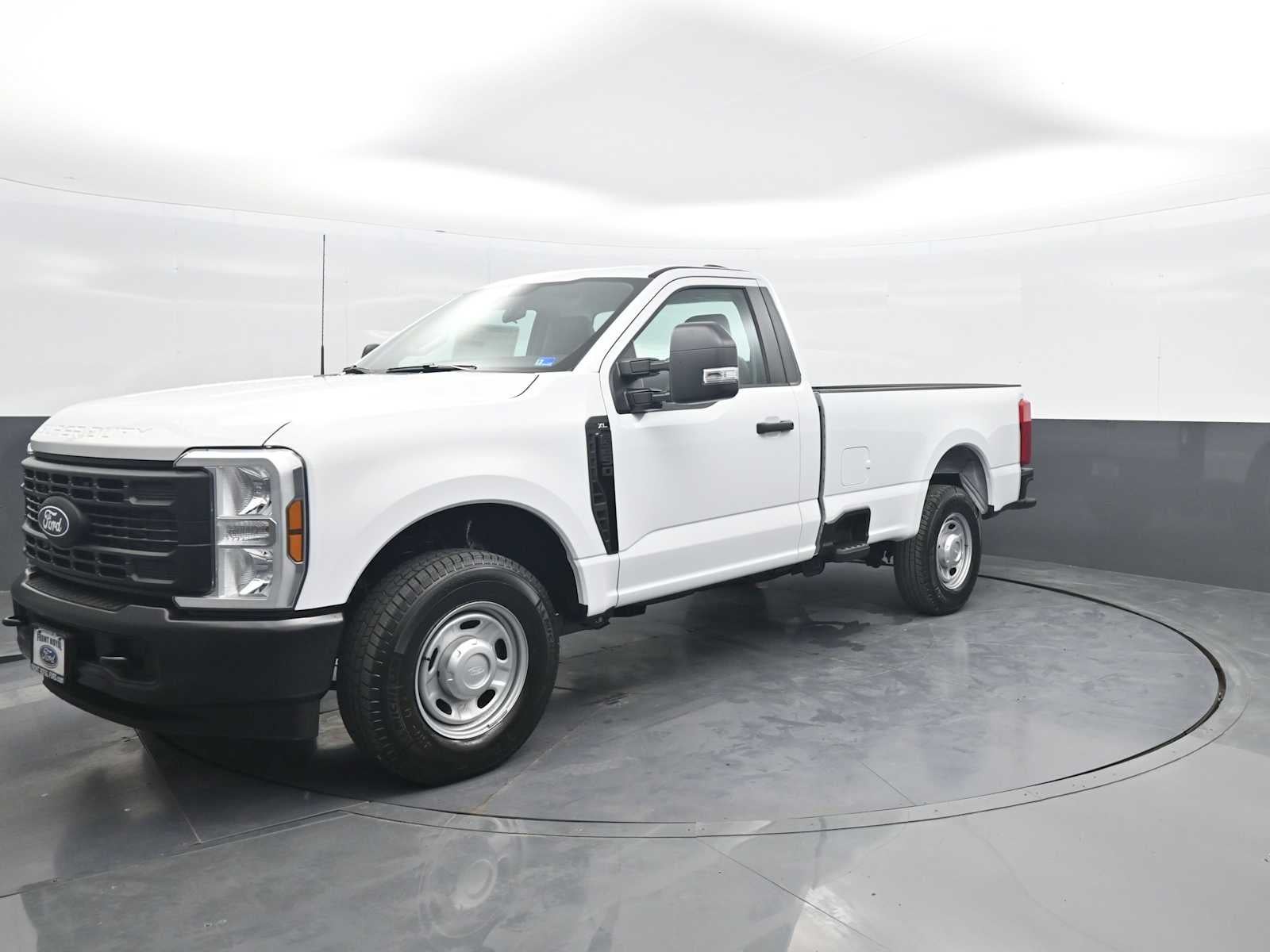 2027 Ford Super Duty F-250 SRW Base