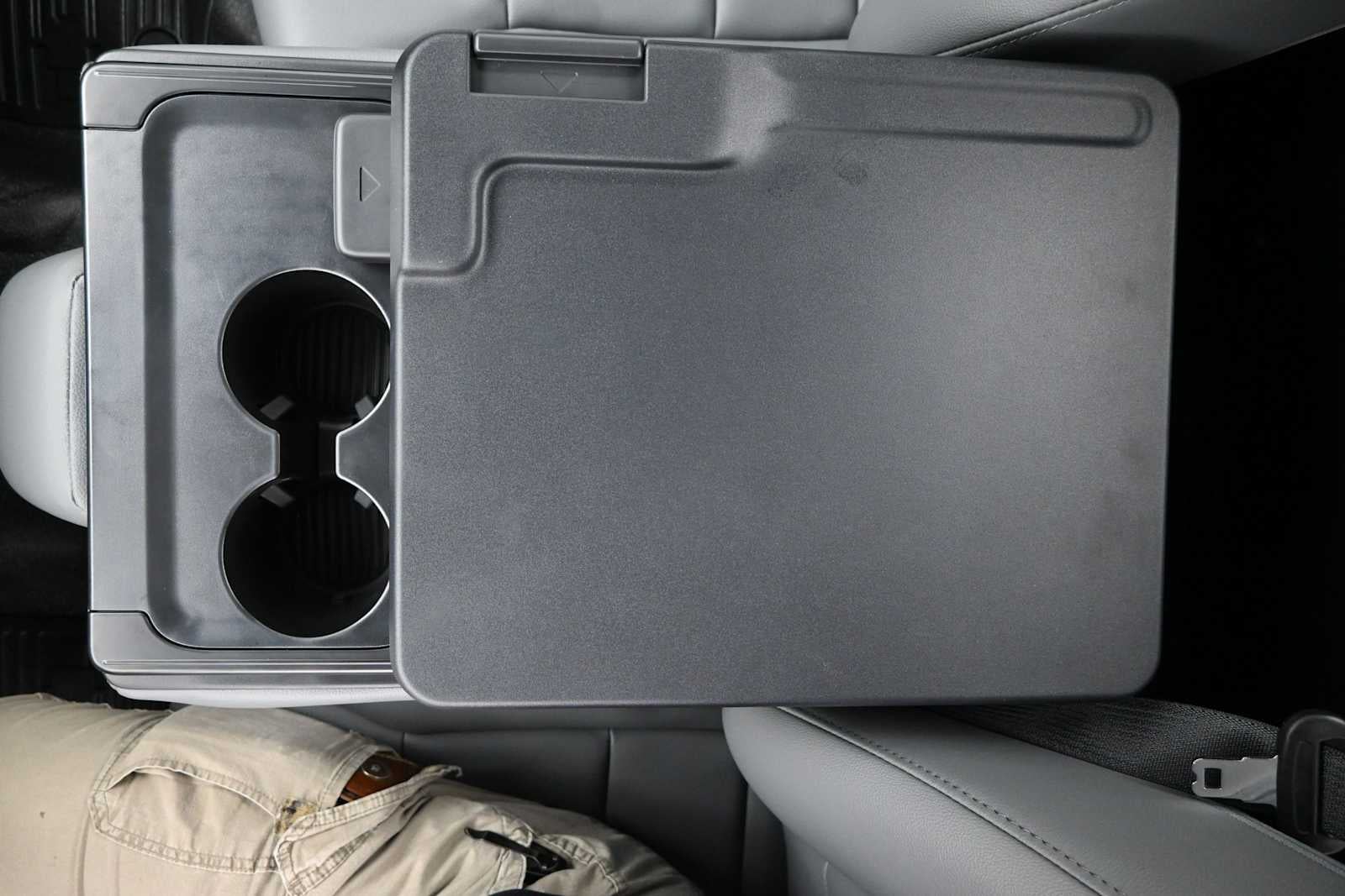 2027 Ford Super Duty F-250 SRW Base