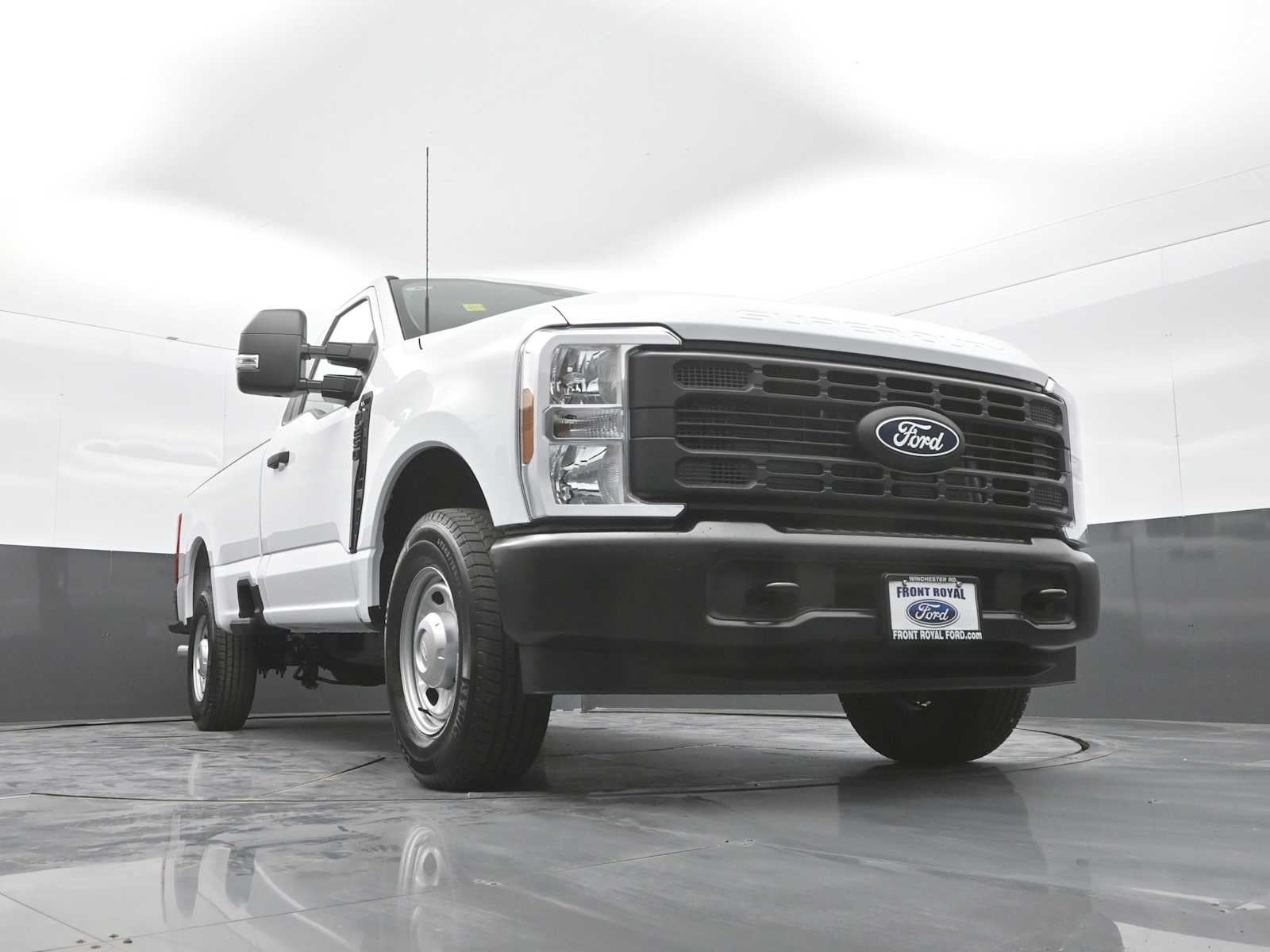 2027 Ford Super Duty F-250 SRW Base