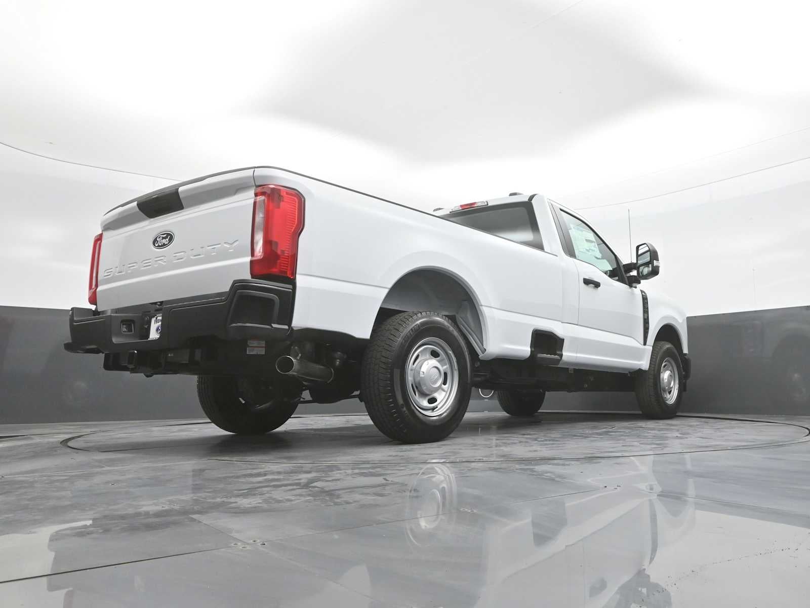 2027 Ford Super Duty F-250 SRW Base
