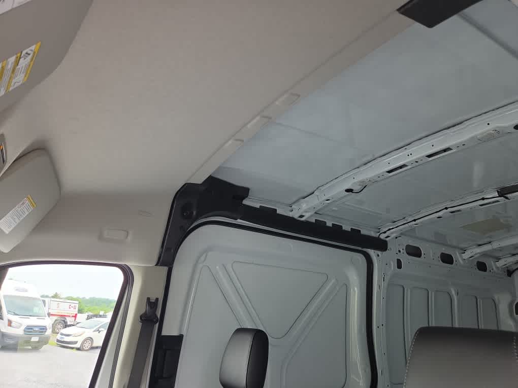 2026 Ford Transit Cargo Van Base