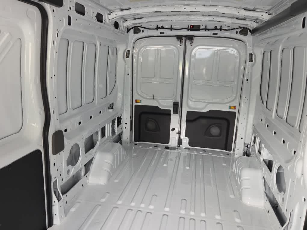 2026 Ford Transit Cargo Van Base