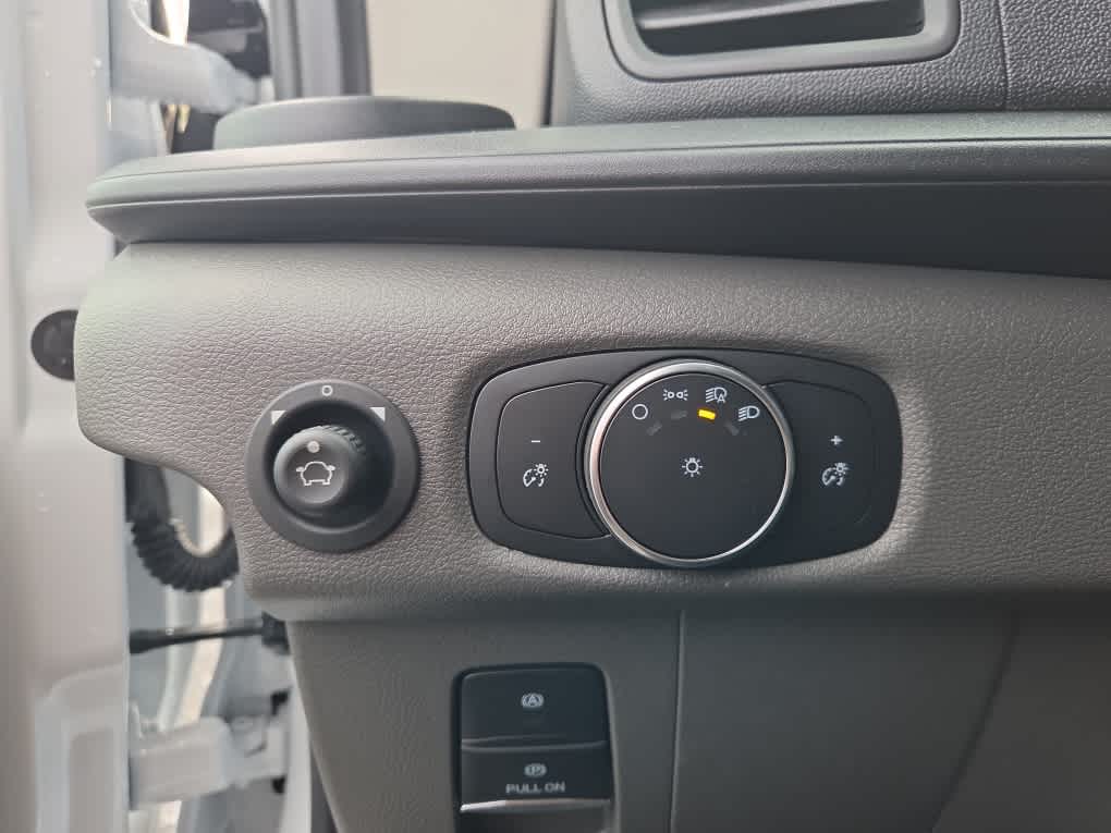 2026 Ford Transit Base