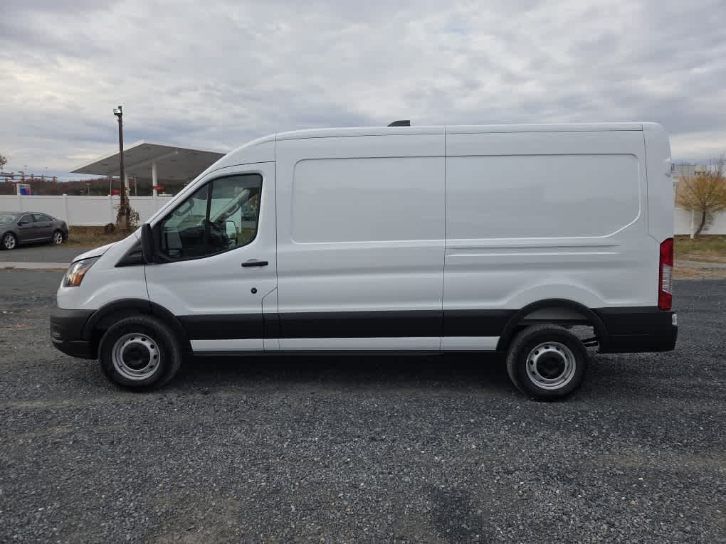 2026 Ford Transit Base