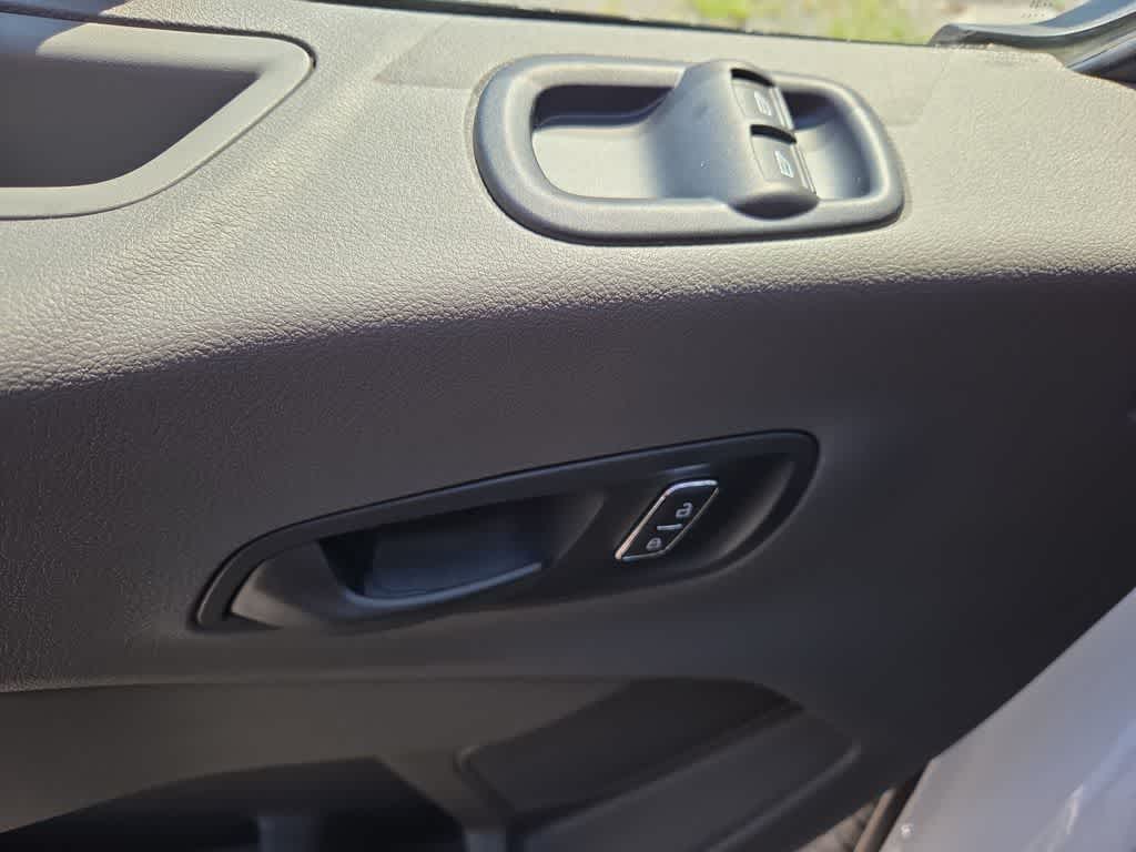 2025 Ford Transit Base