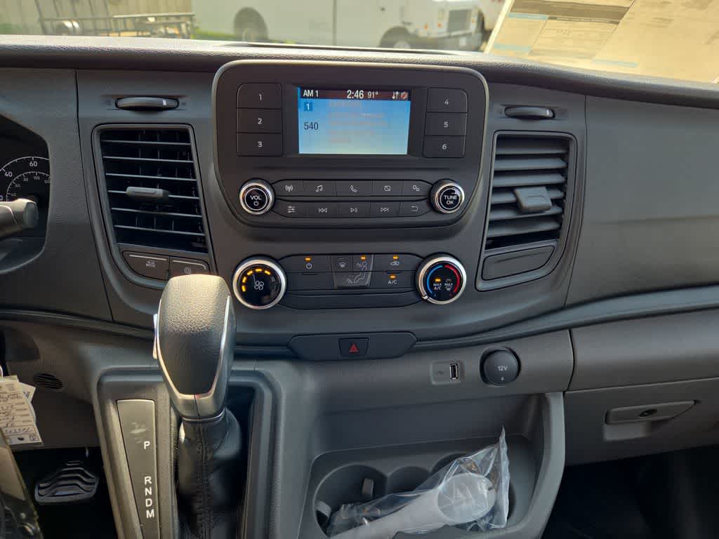 2025 Ford Transit Base