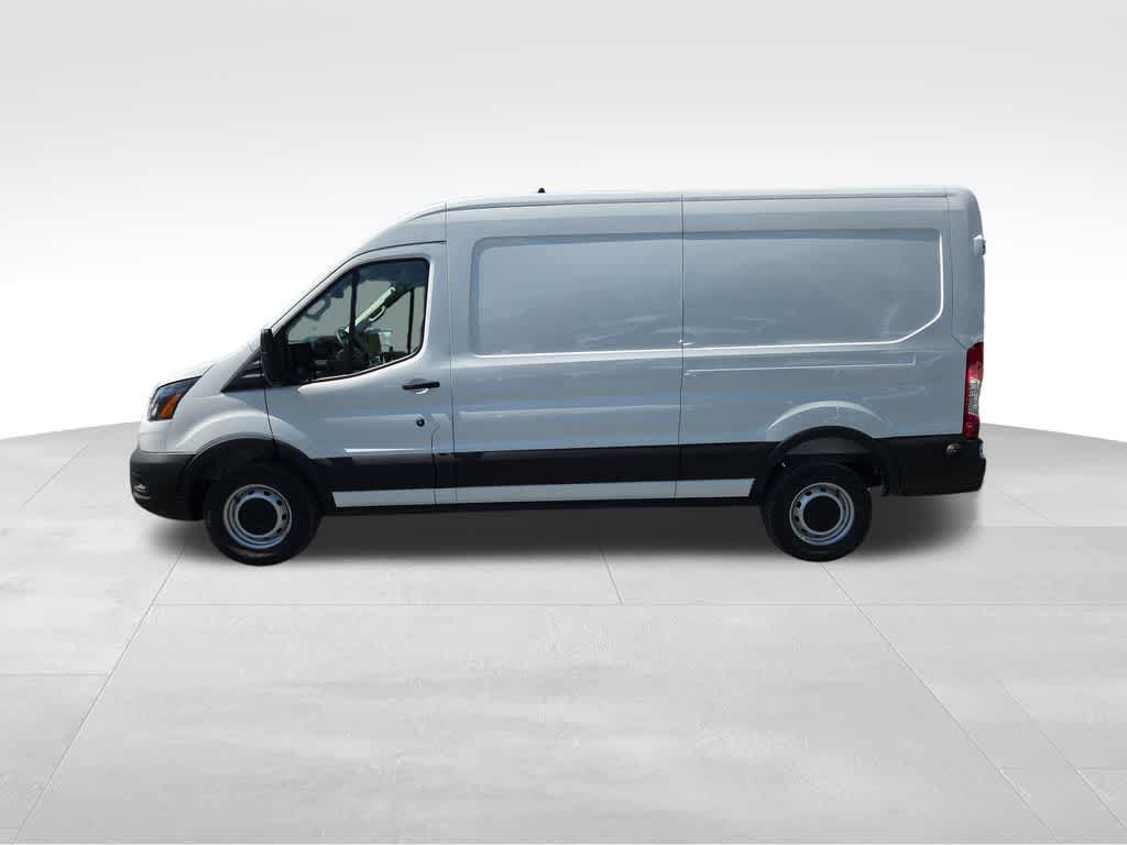 2025 Ford Transit Base