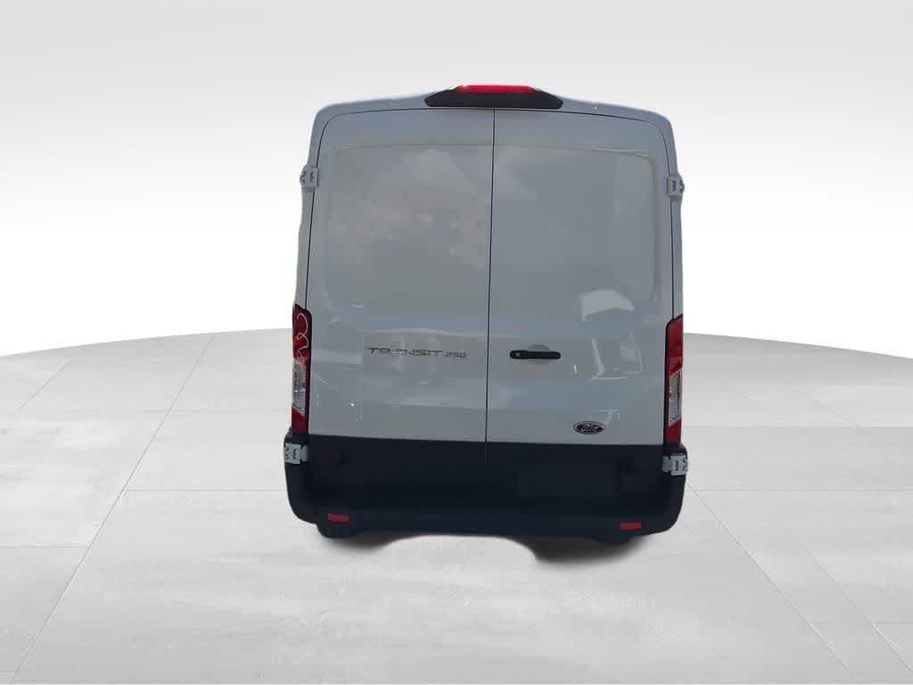 2025 Ford Transit Base