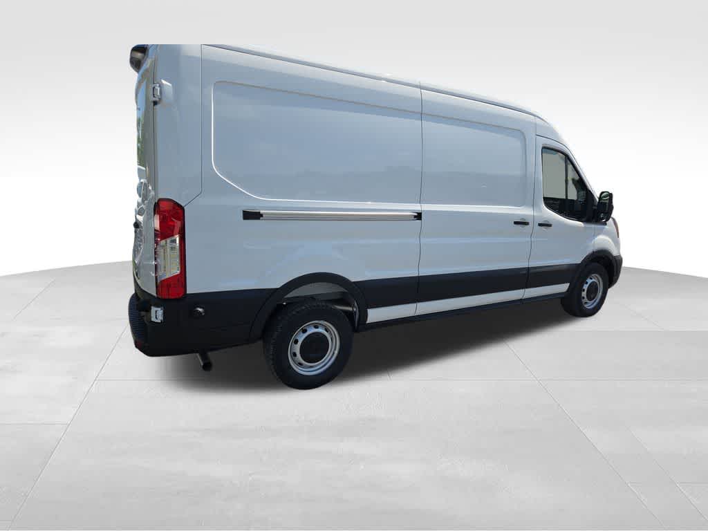 2025 Ford Transit Base